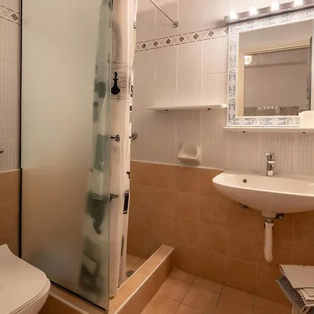 Apart-hotel Marea Blue Seaview Of Santa Barbara 3*
